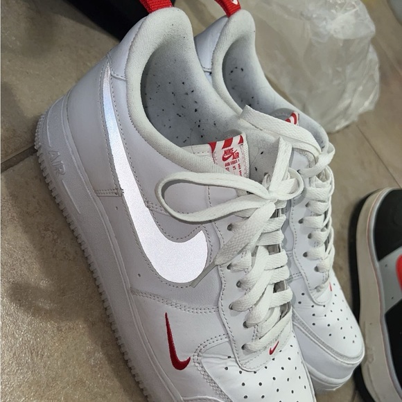 Men Nike shoes all White with Red size 8 - Picture 3 of 5